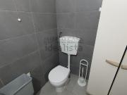 Locale in vendita di 67 m² in Largo Parlascio, 2