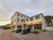 Locale in vendita di 70 m² in Via Circuito Montebello