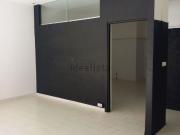 Locale in vendita di 70 m² in Via Claudio, 55