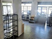 Locale in vendita di 70 m² in Via Giuseppe Cerbara