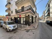 Locale in vendita di 70 m² in Via Homs