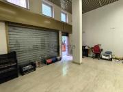 Locale in vendita di 70 m² in Via Joyce