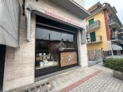 Locale in vendita di 70 m² in Via Venezia, 32