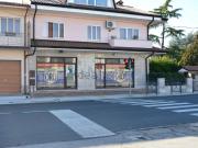 Locale in vendita di 72 m² in Via I MAGGIO, 85