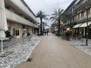 Locale in vendita di 72 m² in Viale Versilia