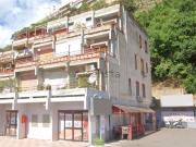 Locale in vendita di 750 m² in Località San Michele, 1