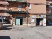 Locale in vendita di 75 m² in Via Alessandro Specchi, 71