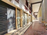 Locale in vendita di 75 m² in Via Avvocato Enrico de...