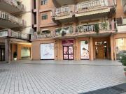Locale in vendita di 75 m² in Via Casilina Sud