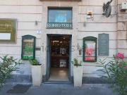 Locale in vendita di 78 m² in Via Monsignor Ventimiglia, 7