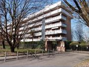 Locale in vendita di 80 m² in Via Giorgio de Chirico