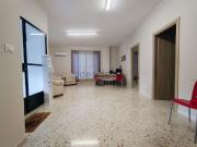 Locale in vendita di 80 m² in Via la Masa, 30