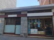 Locale in vendita di 80 m² in Via Montezemolo, 2