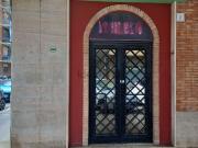 Locale in vendita di 80 m² in Via Raffaele de Cosa