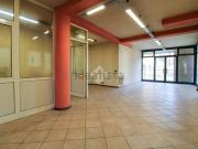 Locale in vendita di 80 m² in Via Sarioletto, 11