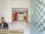 Locale in vendita di 81 m² in Via Principe Nicola, 80