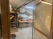 Locale in vendita di 82 m² in Via di Casal dei Pazzi, 107