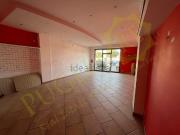 Locale in vendita di 82 m² in Via LUNGARA PORTO, 34