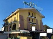 Locale in vendita di 847 m² in Via Giuseppe Verdi, 3