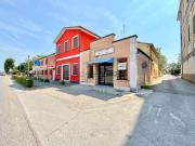 Locale in vendita di 85 m²