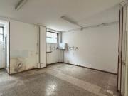 Locale in vendita di 85 m² in Piazza de Angeli Ernesto