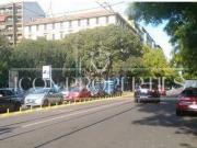 Locale in vendita di 85 m² in Via Andrea Solari