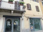 Locale in vendita di 85 m² in Via Lodino