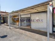 Locale in vendita di 85 m² in Via Vittorio De Sica, 48