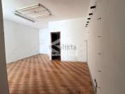 Locale in vendita di 85 m² in Via Zandonai