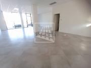 Locale in vendita di 87 m² in Via Crocioni, 12