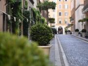 Locale in vendita di 100 m² in Via della Frezza