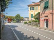 Locale in vendita di 90 m² in Strada Statale 1, 223 Locale in vendita di 90 m² in Strada Statale 1, 223