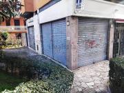 Locale in vendita di 90 m² in Via Francesco D&apos...