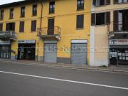 Locale in vendita di 90 m² in Via milano