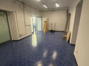 Locale in vendita di 90 m² in Via Pavia, 26