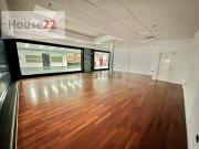 Locale in vendita di 90 m² in Via Pierluigi Nervi, 12