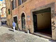 Locale in vendita di 90 m² in Vicolo delle Grotte, 5