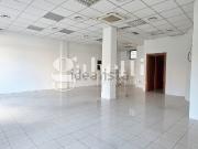 Locale in vendita di 91 m² in Via Arbe, 65