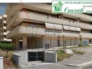 Locale in vendita di 93 m² in Via Piero Corti