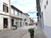 Locale in vendita di 95 m² in Via Felice Cavallotti