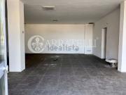 Locale in vendita di 95 m² in Viale Piero Calamandrei, 55