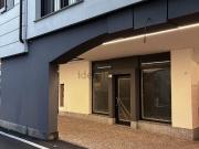 Locale in vendita di 97 m² in Via Baldironi, 5