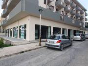 Locale in vendita di 980 m²