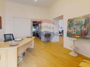 Locale in vendita di 98 m² in Via Monteleone, 44