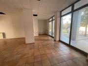 Locale in vendita di 98 m² in Via Val della Torre, 41
