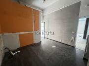 Locale in vendita di 99 m² in Via Regia