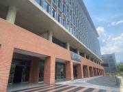 Locales Comerciales 87m2 en Boleita