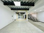 Locales Comerciales en Arriendo