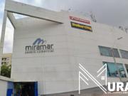 Locales Comerciales en Centro Comercial Miramar,...