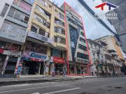LOCALES COMERCIALES EN EL CENTRO DE AMBATO